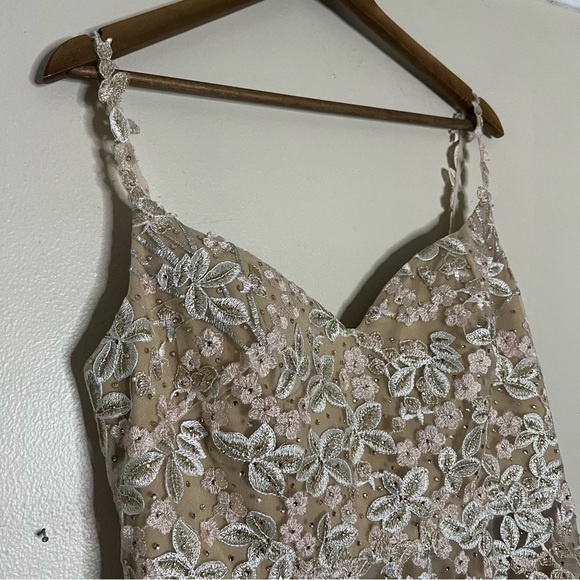 Mac Duggal Cream Floral Lace 12 Beige Embroidered Tulle Trumpet Gown Nude - Picture 7 of 13